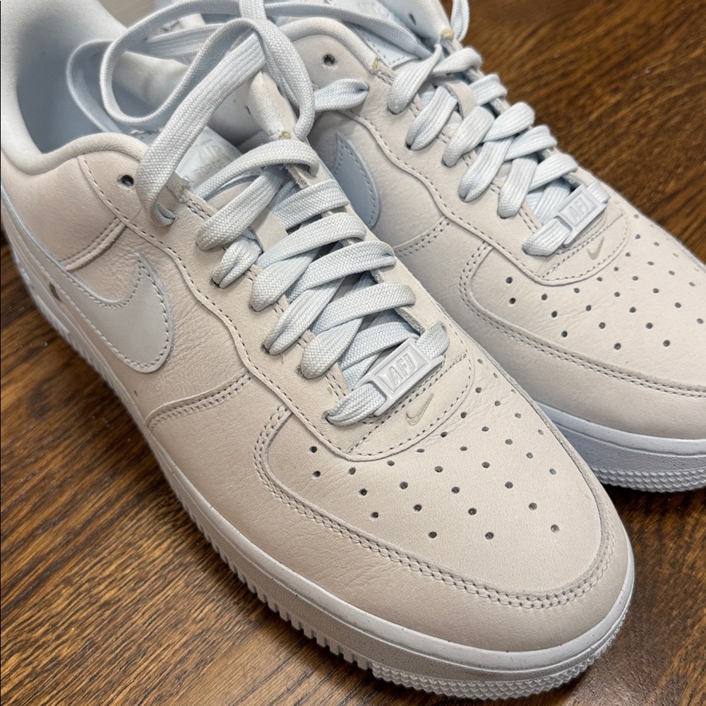 Nike AF1 Sneakers W Size 10 M Size 8.5